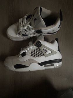 Military black jordan 4