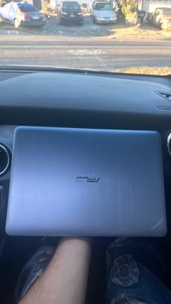 ASUS X441B VivoBook Max