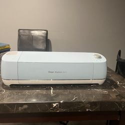 Cricut Machine  Explore Air 2
