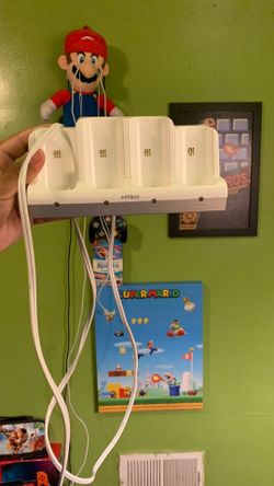 FREE Nyko Charge Station Quad Official Nintendo OEM Wii Remote Controller