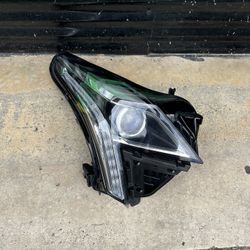 2017-2020 Cadillac Xt5 Headlight Oem