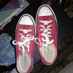 All Star Mena Converse Size 8