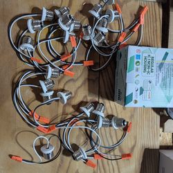 LED recessed light E-26 screw in adaptor (23 total)