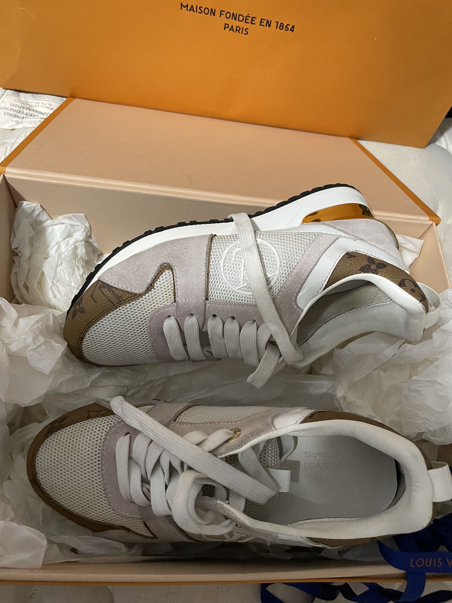 Louis Vuitton authentic shoes size 38 USA 7 use in great condition receipt  box including for Sale in Oakland Park, FL - OfferUp