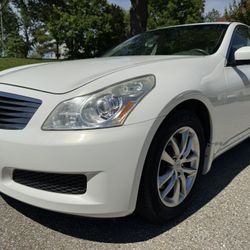 2009 Infiniti G37