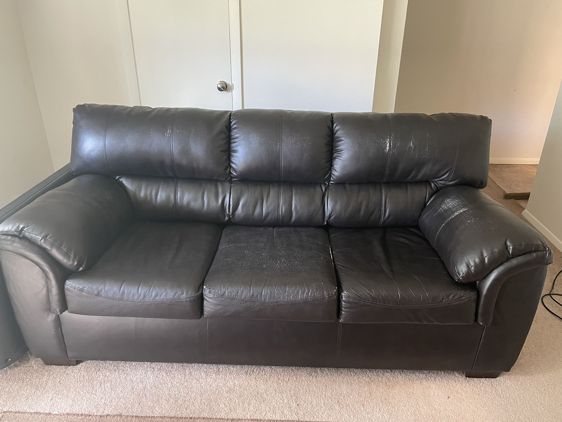 Leather Sofa For Sale - MUST GO Before Sunday 