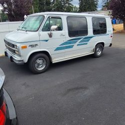1993 Chevrolet G-Series Van