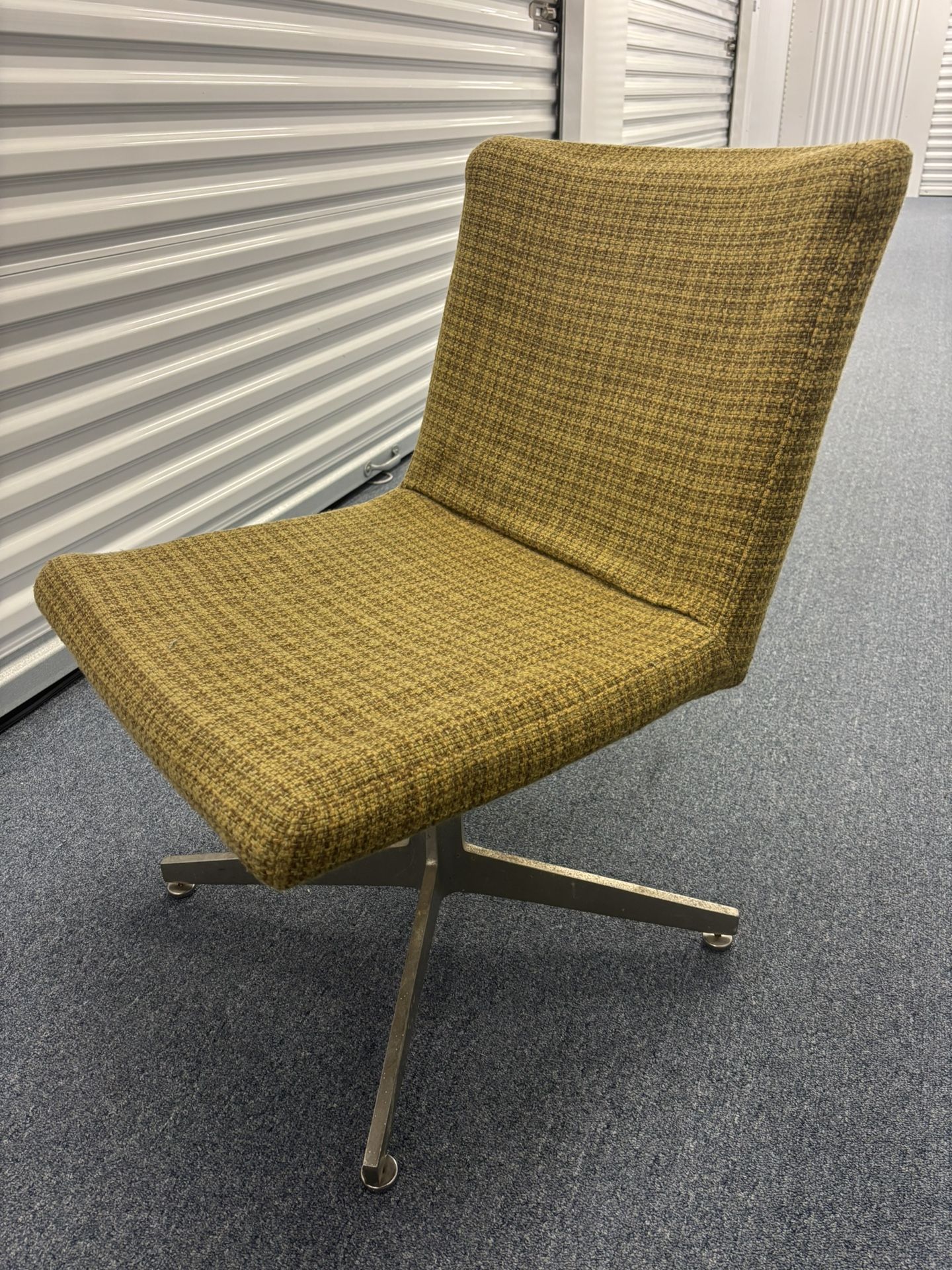 Mid Century Good Form Aluminum Upholstered Chair