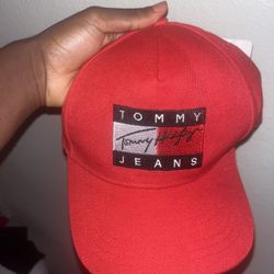 Tommy Hilfiger Hat 