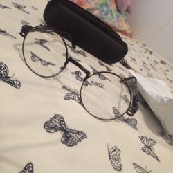 Glasses 😎