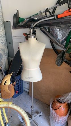 Dress form