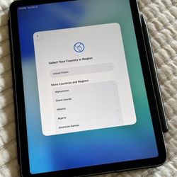 MINT Apple iPad Air 5th Gen (11in, WiFi + Cel ) 64GB Space Gray