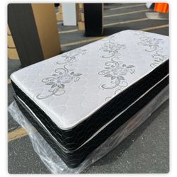 Twin Size Mattress / Colchon