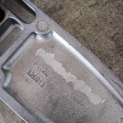 Upper Torque Mount For Volvo