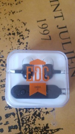 Bluetooth headphones