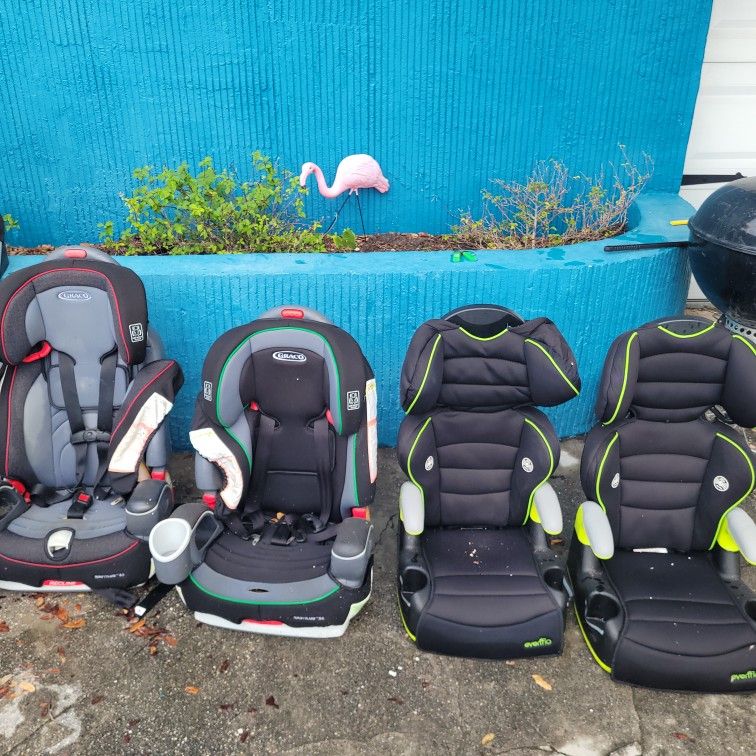 Double Stroller And 4 Car Seats