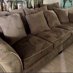 Brown Microfiber Sofa Couch Very Comfortable !! 