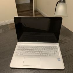 HP Pavilion Touchscreen, 512 GB SSD, 16 GB Ram 6th Gen i7 New Battery