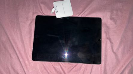 IPAD PRO (10.5-inch)