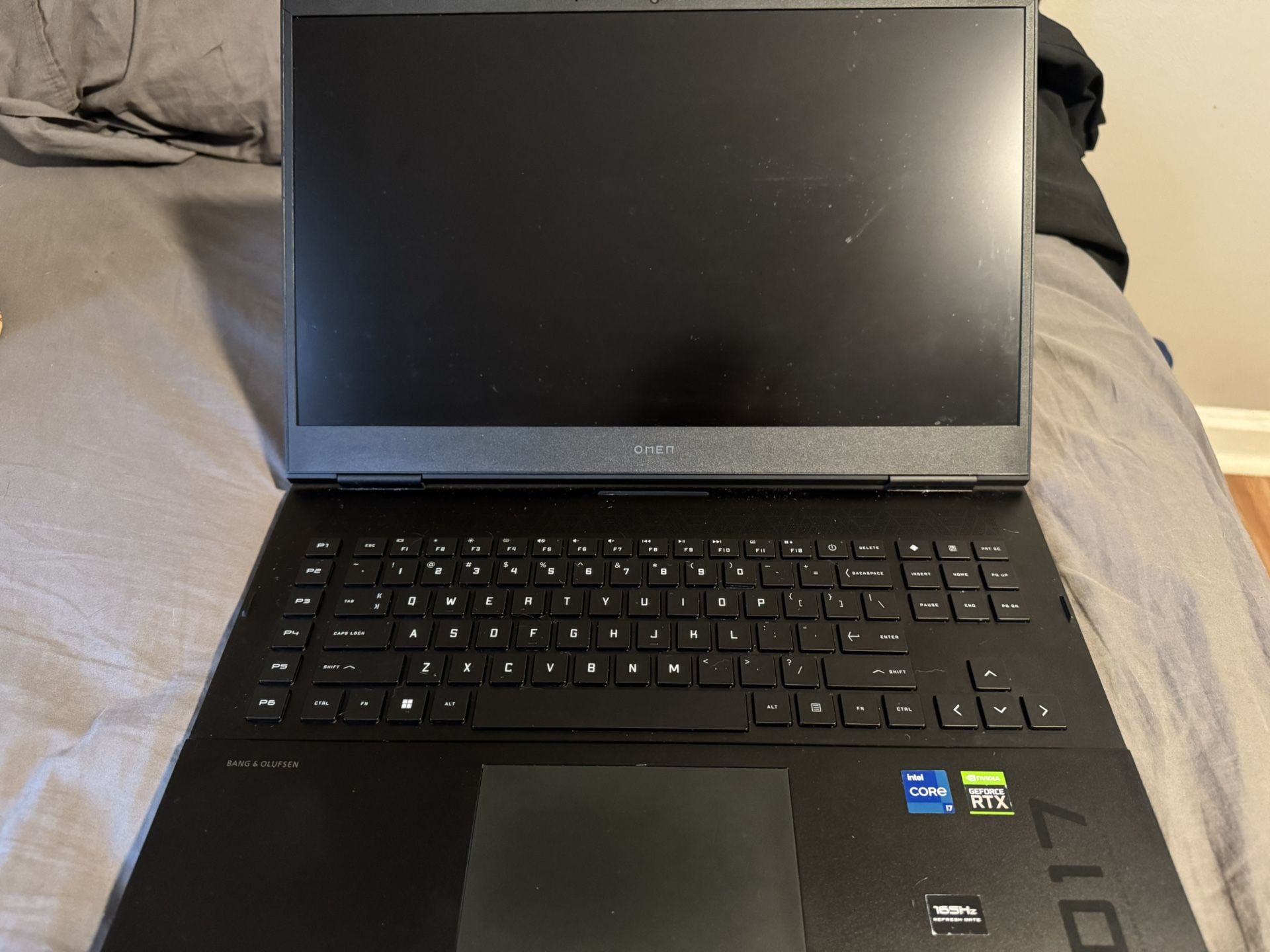 HP Omen 17-CK1020NR *READ*