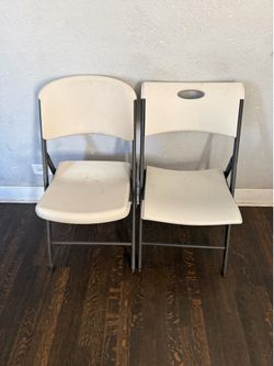 Set of 2 Lifetime Folding Chairs