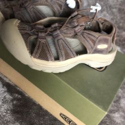 Keen women’s sandals, size 7 1/2