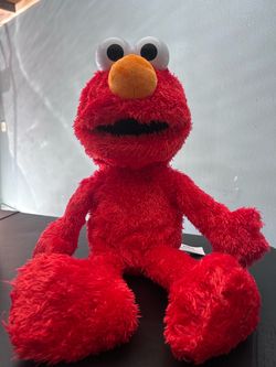 Tickle me Elmo NEW