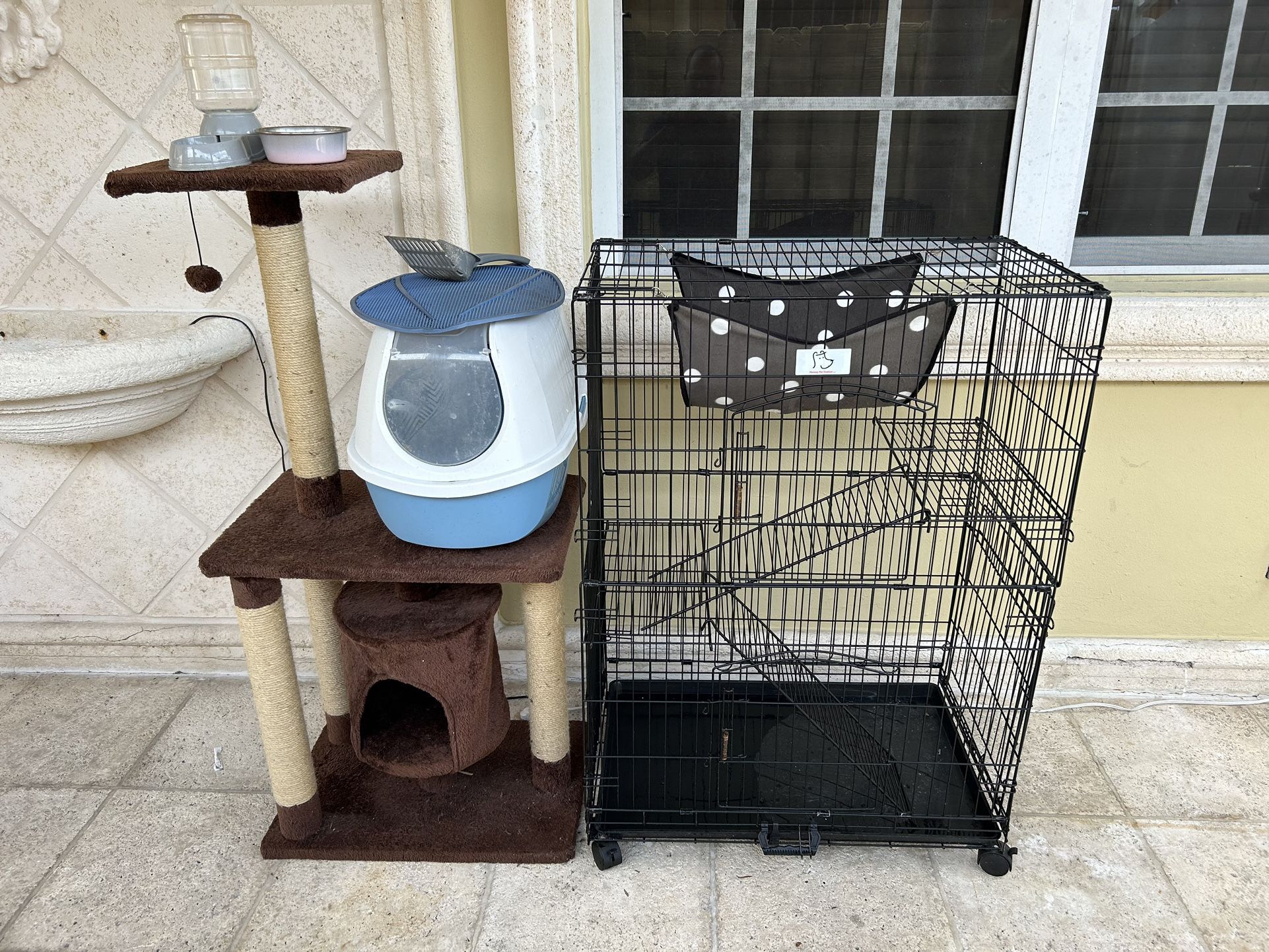Cat Tree ,sand Box And Cage 