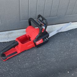 Milwaukee M18 FUEL 16 Inch Chainsaw