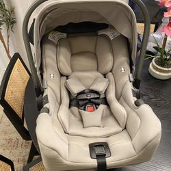 Nuna PIPA RX infant Car seat 