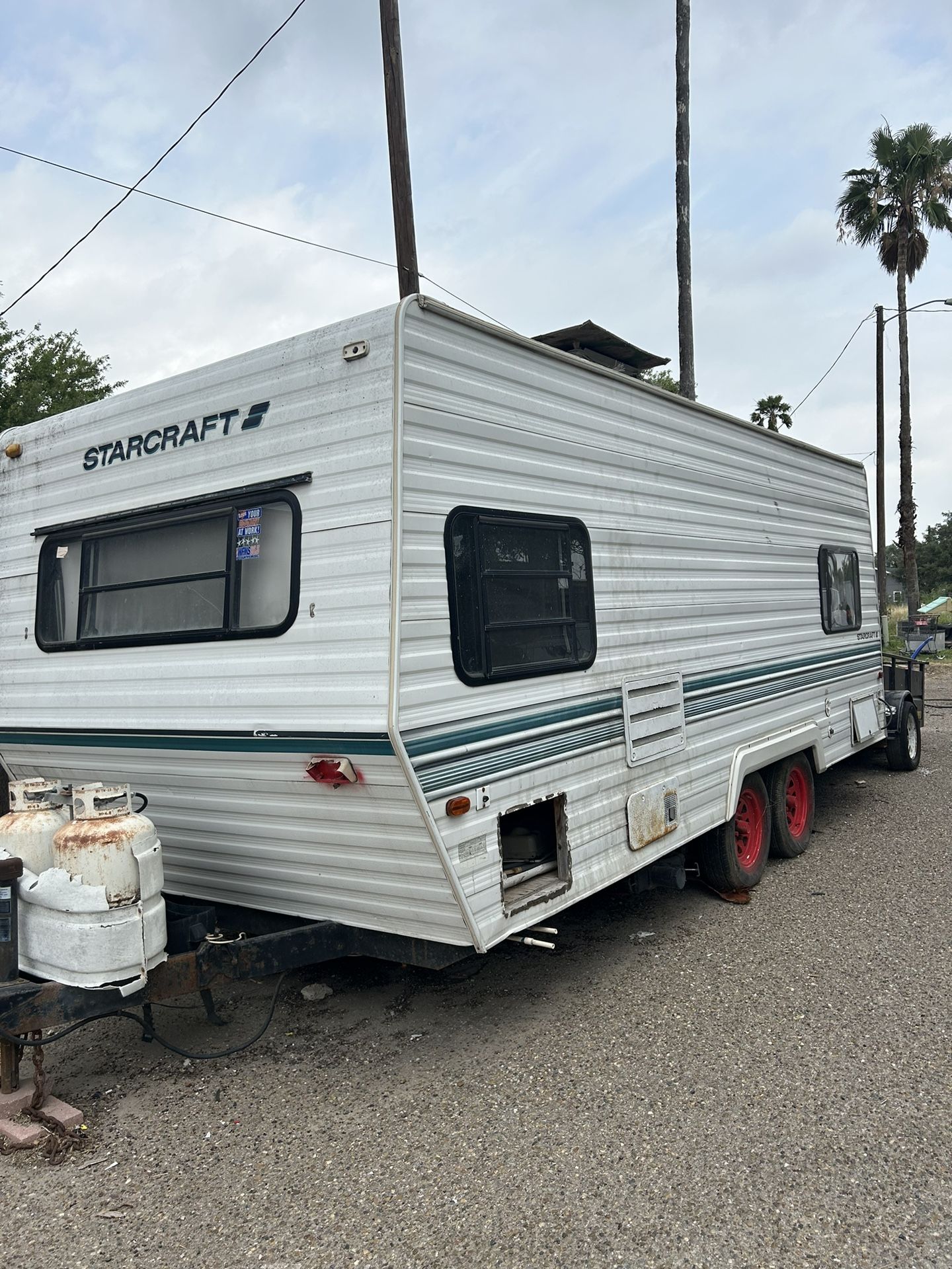 RV 