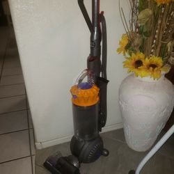 Dyson Ball Total Clean Multi-floor Upright Vacuum