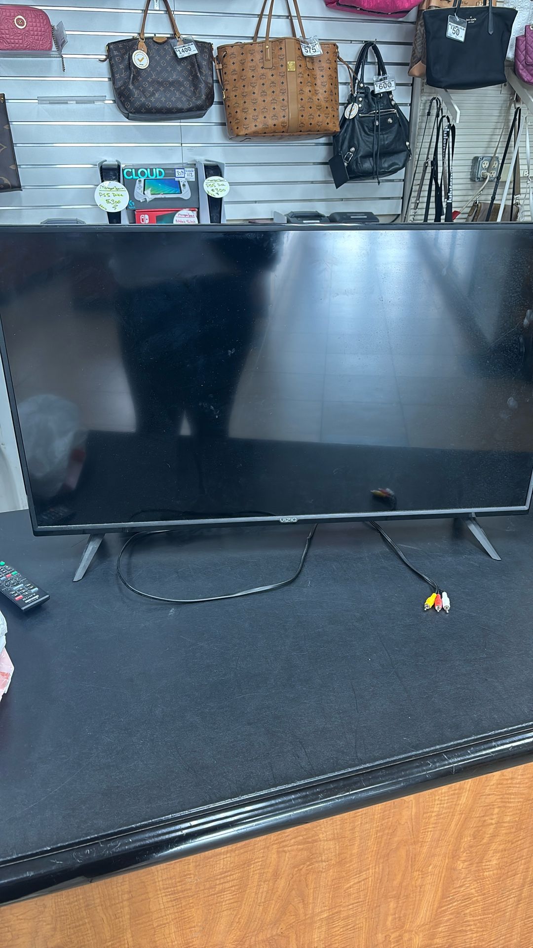 40 Inch Vizio