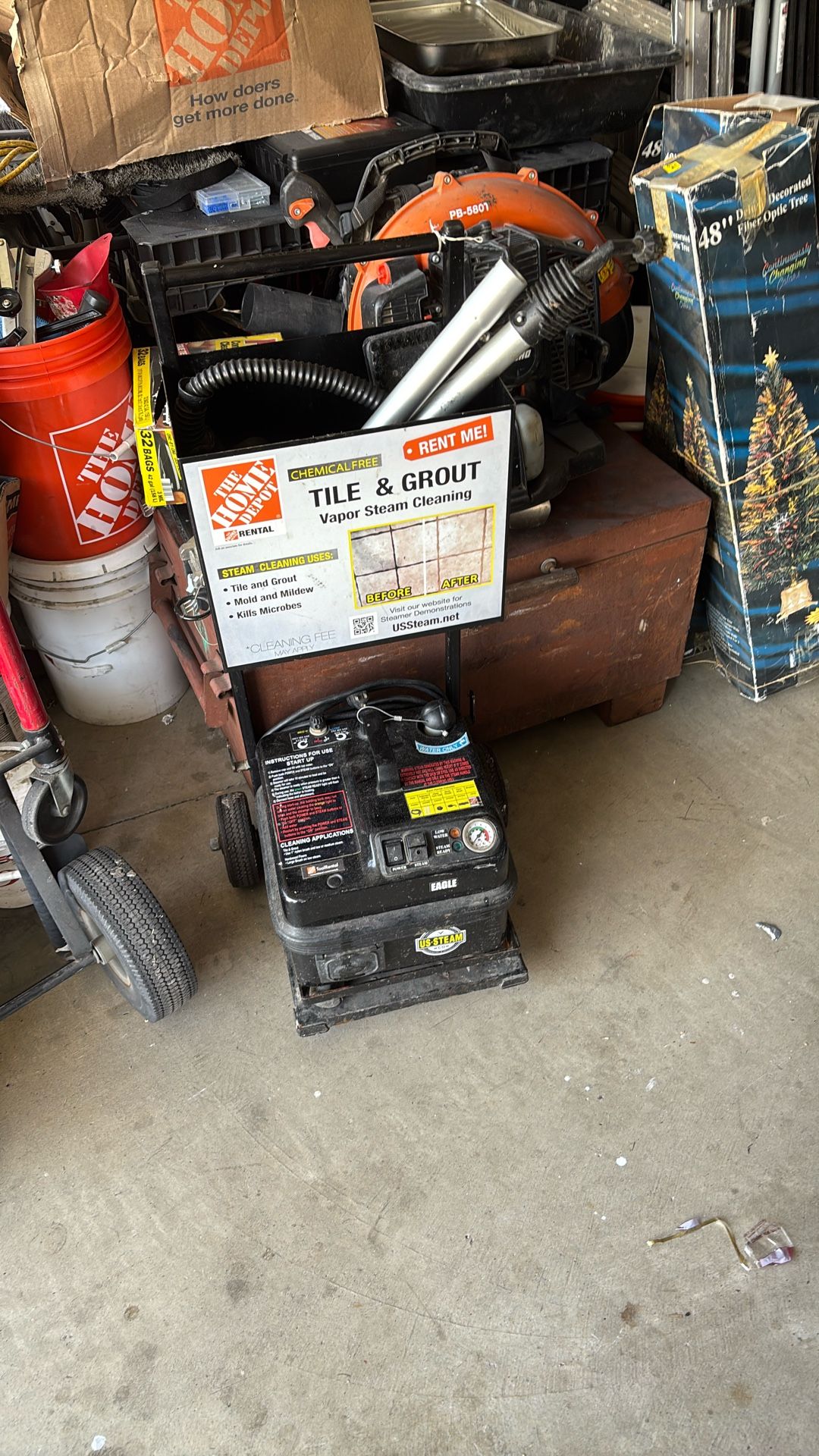 Tile and grout vapor steam cleaner