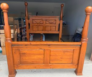 Solid Wood Queen Bed Frame w/ Removable Posts – Rustic Farmhouse Style
