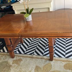 Dining Room Table 