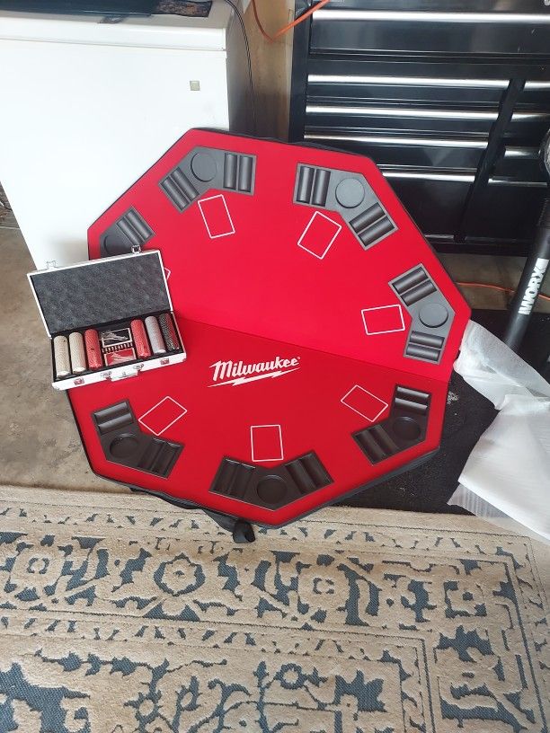 Milwaukee Poker Table And Case