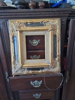 Ornate Gold Frame w/ Built-In LED Lights