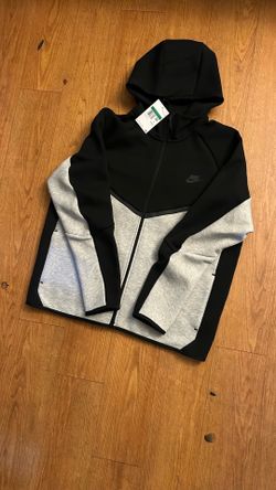 Nike tech