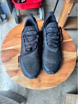 Nike men size 8 shoes