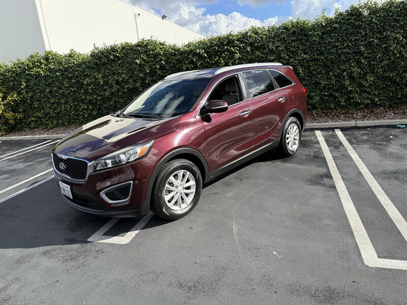 2017 Kia Sorento LX