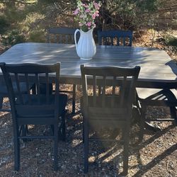 Dining Set & 6 Chairs 