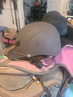 Dakota Troxel Riding Helmet size M