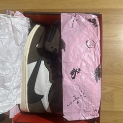 Nike Air Jordan 1 Travis Scott