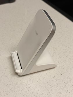 OnePlus Wireless Phone Charger