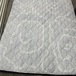 Serta Pillowtop Queen Size Mattress