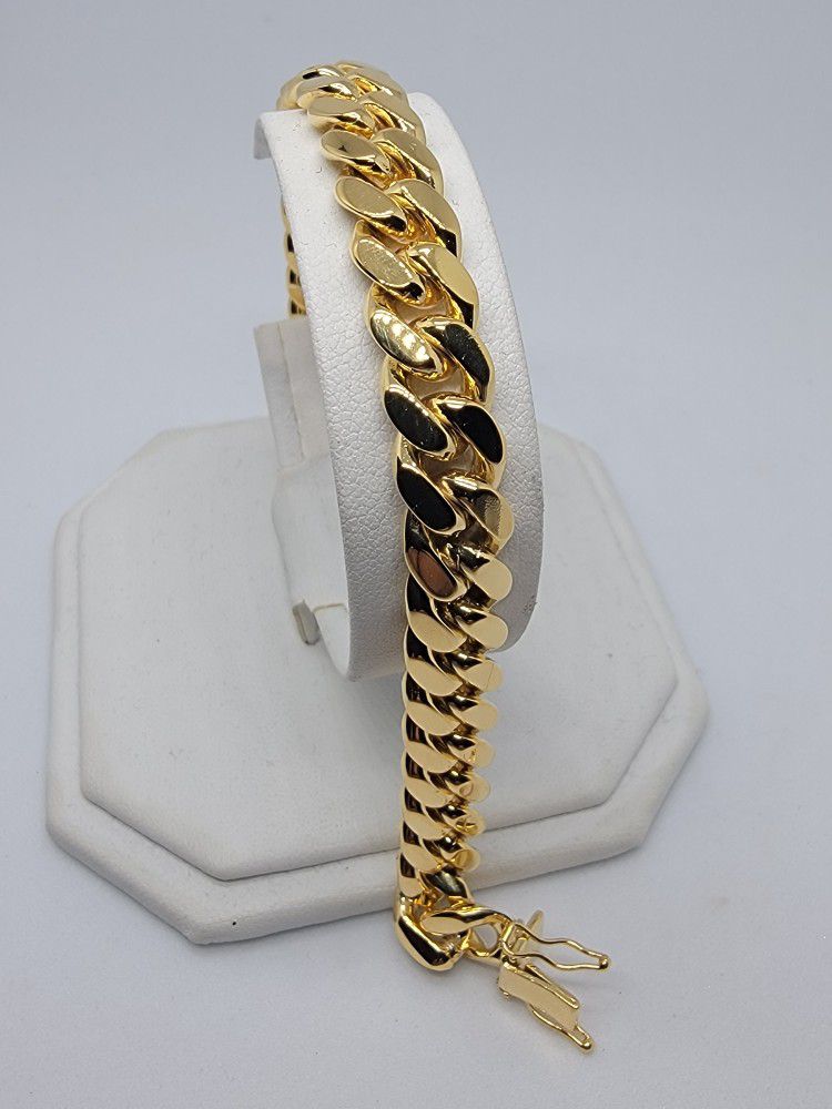 10k Cuban Link Bracelet