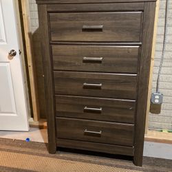 full-size Bedroom Set 