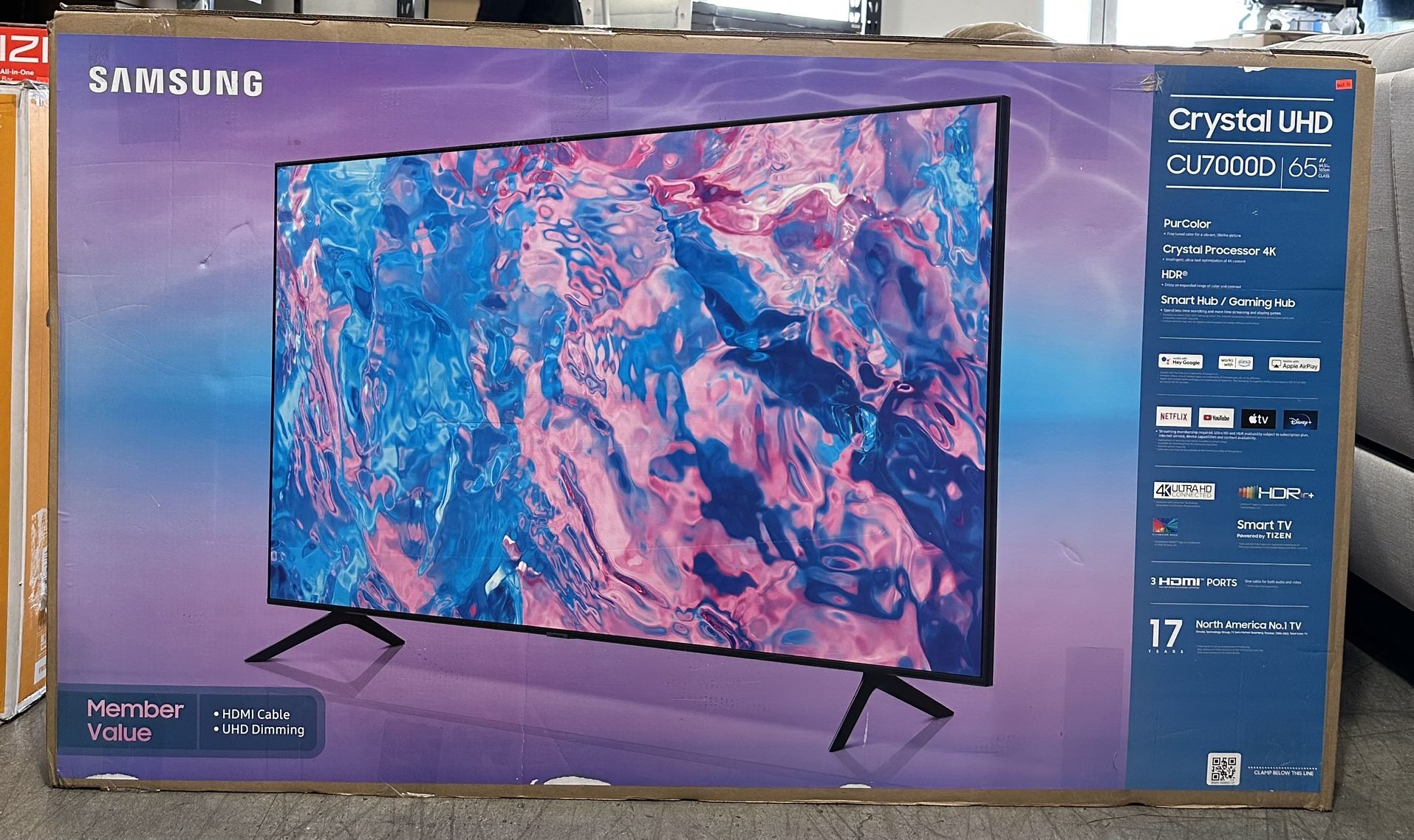 SAMSUNG 65" Class CU7000-Series Crystal UHD 4K Smart TV with HDR - UN65CU7000D