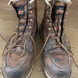 Thorogood 9.5 Moc Toe Steel Toe Boots